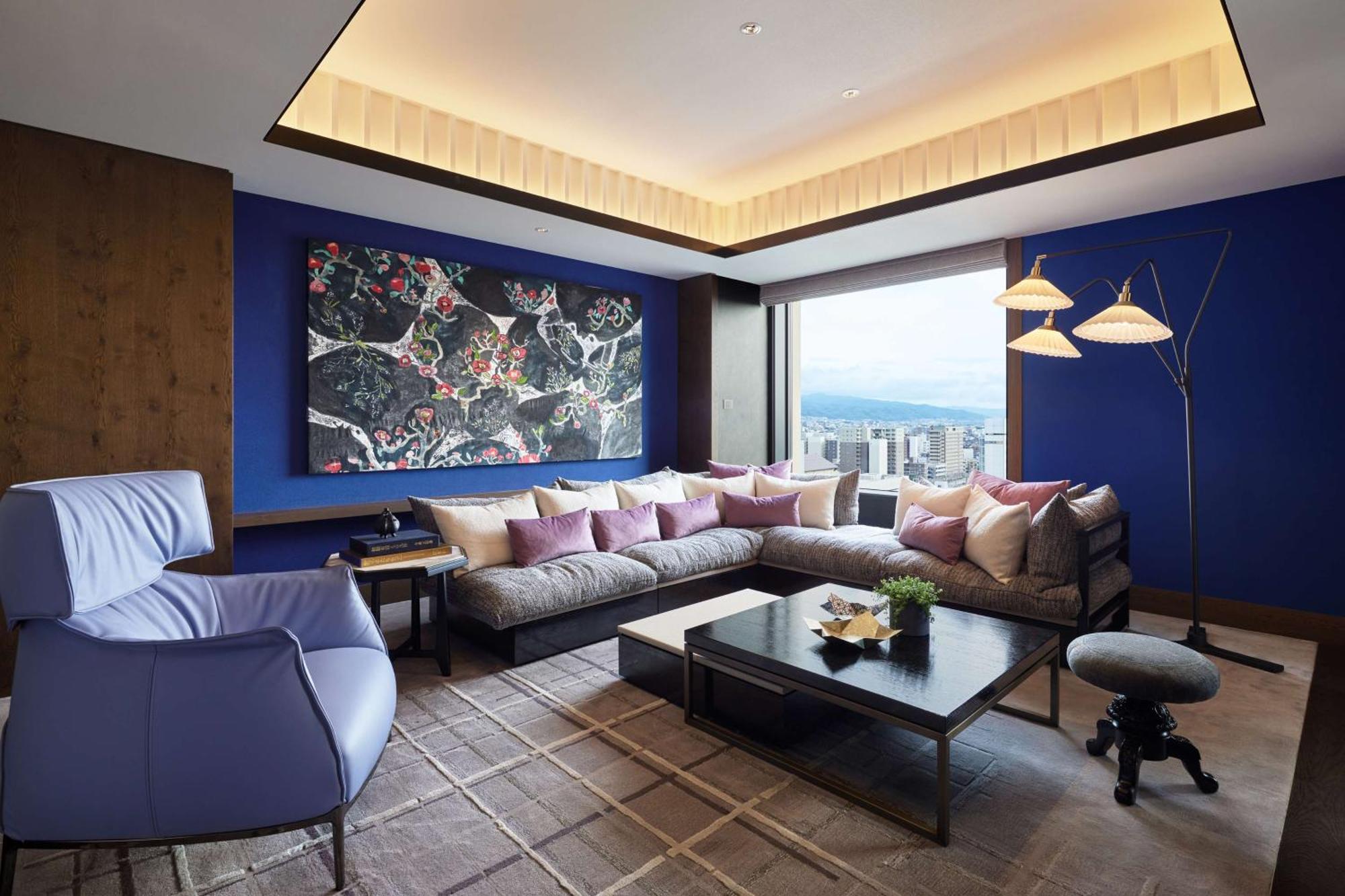 Hyatt Centric Kanazawa Exteriör bild A living room at the Ritz-Carlton, Osaka